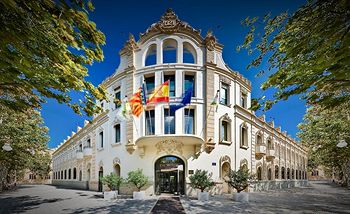 Fil Franck Tours - Hotels in Valencia